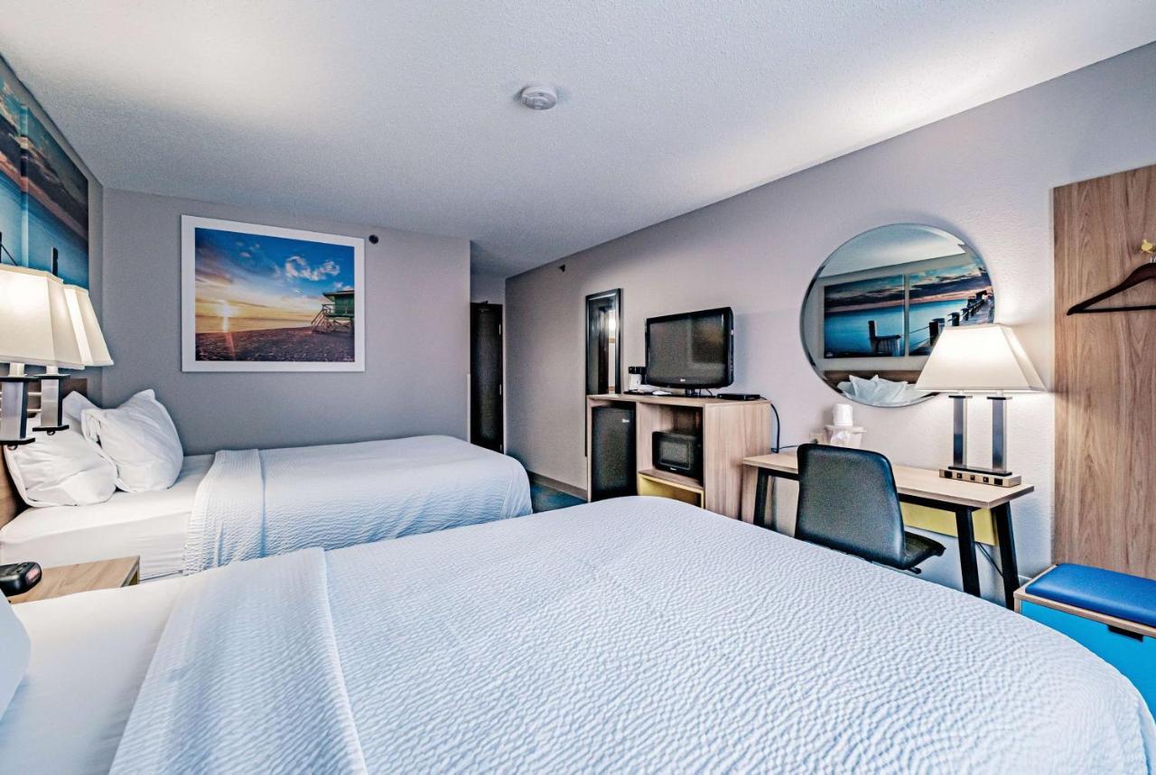 Days Inn By Wyndham Brunswick Bath Area Bagian luar foto